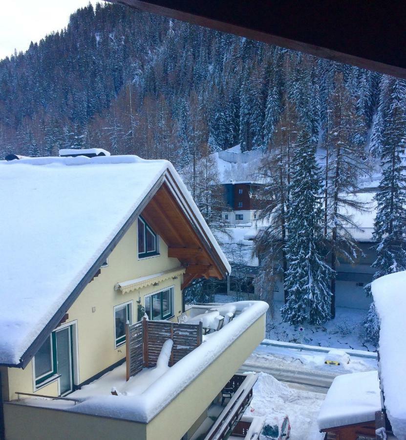 St Anton *